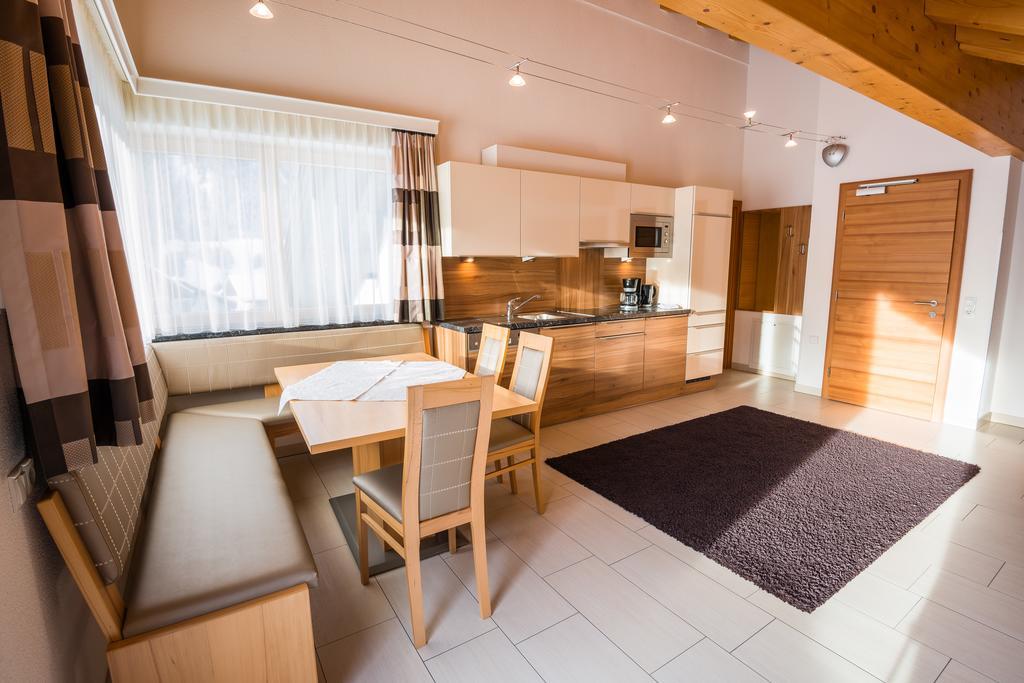 Appartements Platzl Серфаус Номер фото